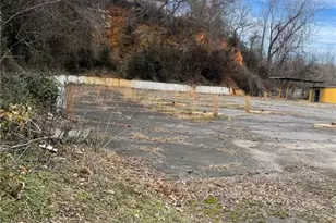 204 Main St, North Wilkesboro, NC 28659 - Photo 9