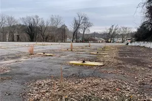 204 Main St, North Wilkesboro, NC 28659 - Photo 7