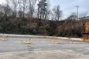 204 Main St, North Wilkesboro, NC 28659 - Photo 3