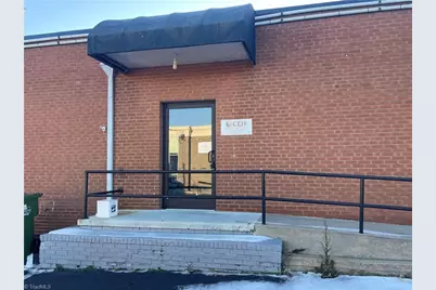 102-C W 1st Avenue, Lexington, NC 27292 - Photo 1