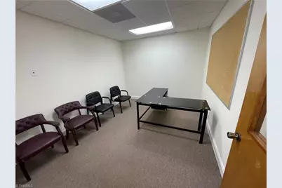 102-C W 1st Avenue, Lexington, NC 27292 - Photo 9