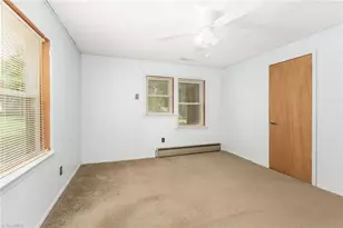 5971 Beckner St, Winston-Salem, NC 27103 - Photo 9