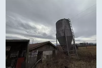 241 Mountain Valley Drive, Traphill, NC 28685 - Photo 19