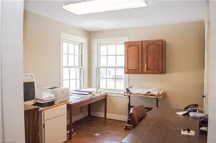 222 E Meadow Rd, Eden, NC 27288 - Photo 29