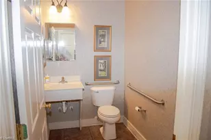 222 E Meadow Rd, Eden, NC 27288 - Photo 23