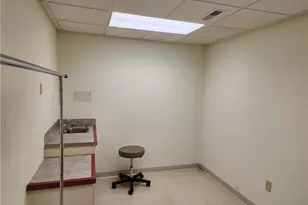 601 Willow St, Mount Airy, NC 27030 - Photo 17