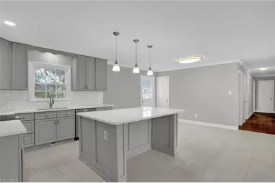 420 Collinwood Drive, Burlington, NC 27215 - Photo 15