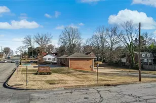 1203 Northup St, Reidsville, NC 27320 - Photo 9