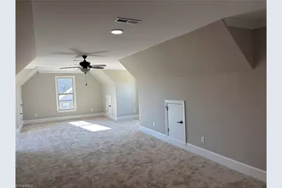 5477 Meadowlark Court, Winston-Salem, NC 27106 - Photo 17