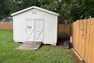 508 Prospect St, Eden, NC 27288 - Photo 7