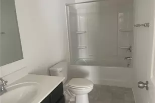 1818 Gatehouse Vw Dr, Winston-Salem, NC 27127 - Photo 9