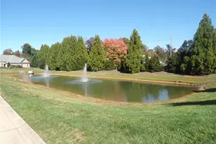 4000 Mulligan Cir, Greensboro, NC 27406 - Photo 45