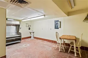 244 Main St, Mount Airy, NC 27030 - Photo 5