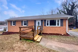 4303 Whippoorwill Dr, Greensboro, NC 27407 - Photo 9