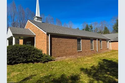 2280 Fancy Gap Road, Mount Airy, NC 27030 - Photo 3