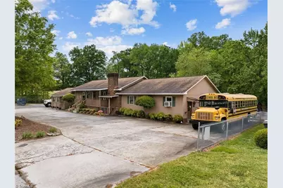 1501 Upland Drive, Greensboro, NC 27405 - Photo 33