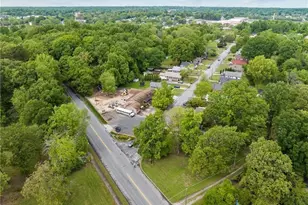 1501 Upland Dr, Greensboro, NC 27405 - Photo 37