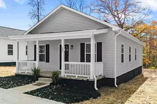 1327 Kirkman St, Greensboro, NC 27406 - Photo 3