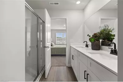 1729 University Drive #D1, Burlington, NC 27215 - Photo 15