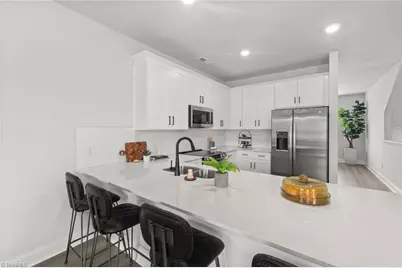 1729 University Drive #D1, Burlington, NC 27215 - Photo 17