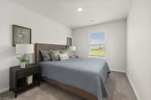 1729 University Dr, Burlington, NC 27215 - Photo 11