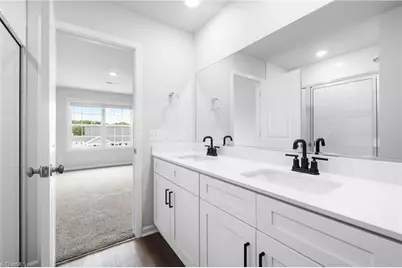 1729 University Drive #D1, Burlington, NC 27215 - Photo 33