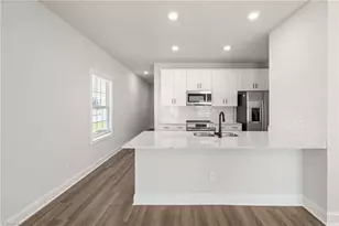 1096 University Dr, Burlington, NC 27215 - Photo 5