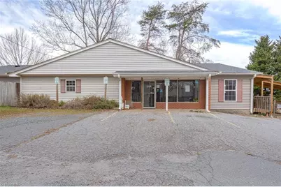 1020 Alamo Drive, Walnut Cove, NC 27052 - Photo 3