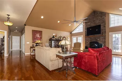 181 Abbey Road, McGrady, NC 28649 - Photo 15