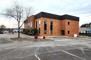 436 Hadley St, Mount Airy, NC 27030 - Photo 3