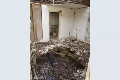 2041 Sandy Cross Road, Reidsville, NC 27320 - Photo 13