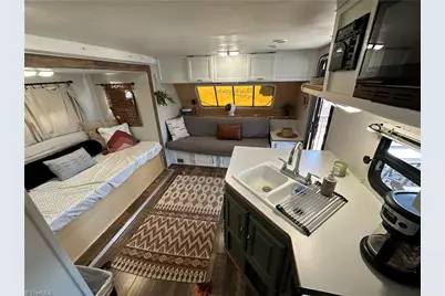 108 Robin Lane, New London, NC 28127 - Photo 15