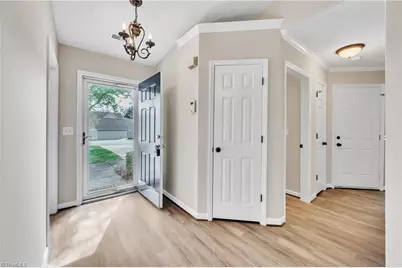 39 Mansfield Circle, Greensboro, NC 27455 - Photo 33