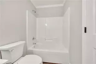 39 Mansfield Cir, Greensboro, NC 27455 - Photo 19