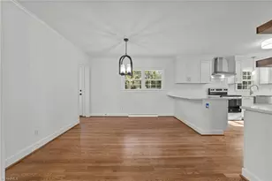 212 W Cornwallis Dr, Greensboro, NC 27408 - Photo 11