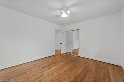 212 W Cornwallis Drive, Greensboro, NC 27408 - Photo 33