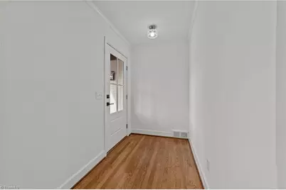 212 W Cornwallis Drive, Greensboro, NC 27408 - Photo 7