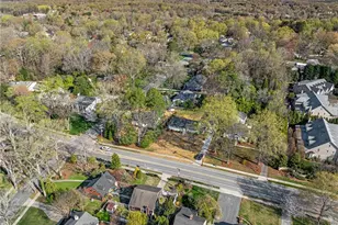 212 W Cornwallis Dr, Greensboro, NC 27408 - Photo 45