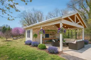 607 N Main St, Mount Airy, NC 27020 - Photo 37