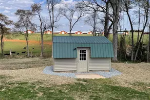 5956 E Nc Hwy 268 W, Dobson, NC 27017 - Photo 31