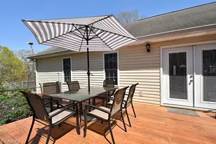 623 Roxboro Dr, Mount Gilead, NC 27306 - Photo 19