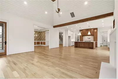 3814 Pinewood Lake Drive, Winston-Salem, NC 27106 - Photo 9