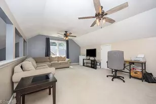 2009 Kildare Woods Dr, Greensboro, NC 27407 - Photo 23