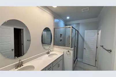1040 Beechcraft Drive, Mebane, NC 27302 - Photo 5