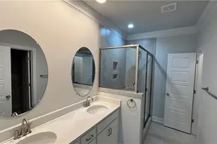 1040 Beechcraft Dr, Mebane, NC 27302 - Photo 5