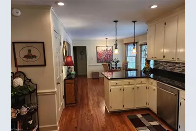 305 Old Farms Road, Wilkesboro, NC 28697 - Photo 23