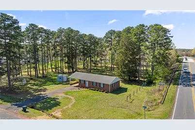 224 Dixon Street, Lexington, NC 27292 - Photo 3