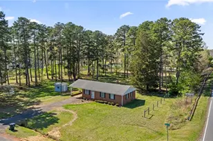 224 Dixon St, Lexington, NC 27292 - Photo 3