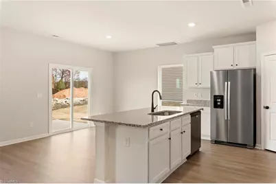 1041 Russell Drive, Winston-Salem, NC 27127 - Photo 9