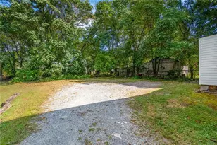 604 Wentworth St, Reidsville, NC 27320 - Photo 33